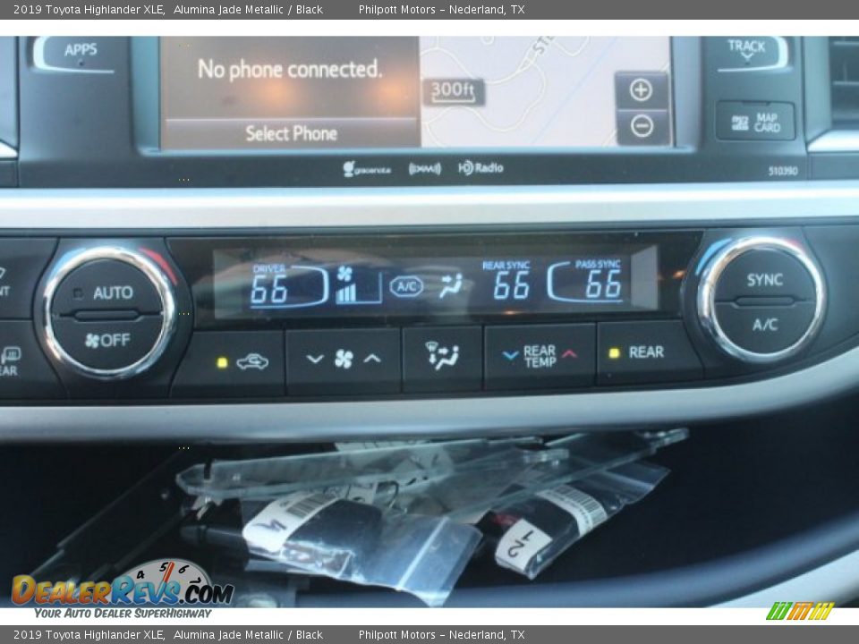 2019 Toyota Highlander XLE Alumina Jade Metallic / Black Photo #13