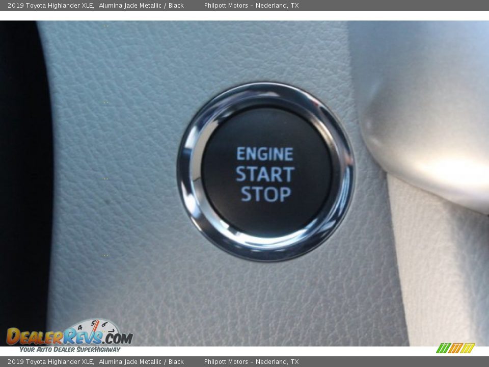 2019 Toyota Highlander XLE Alumina Jade Metallic / Black Photo #15