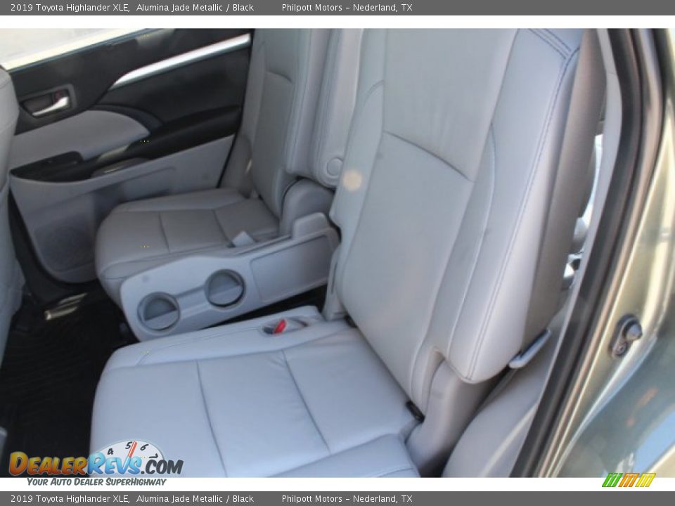 2019 Toyota Highlander XLE Alumina Jade Metallic / Black Photo #19