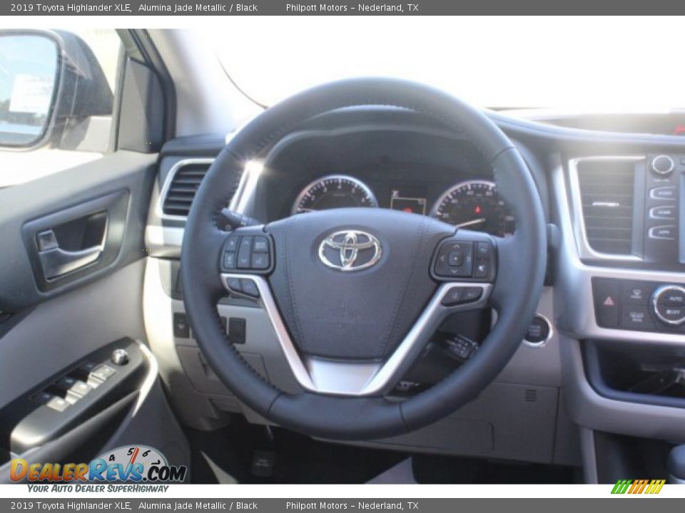 2019 Toyota Highlander XLE Alumina Jade Metallic / Black Photo #21