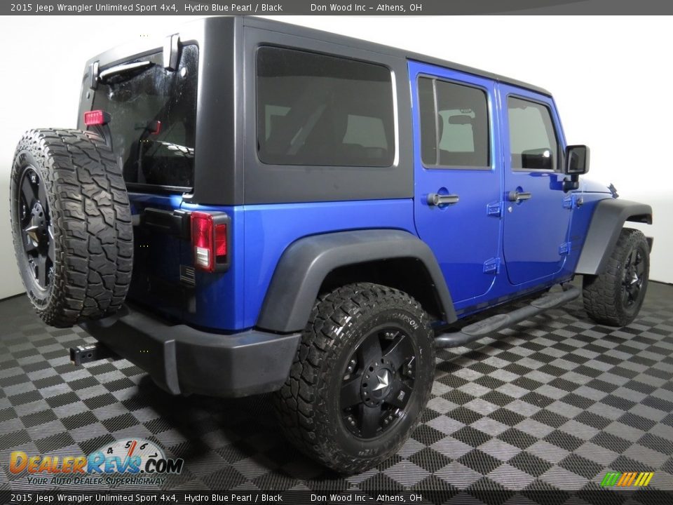 2015 Jeep Wrangler Unlimited Sport 4x4 Hydro Blue Pearl / Black Photo #17