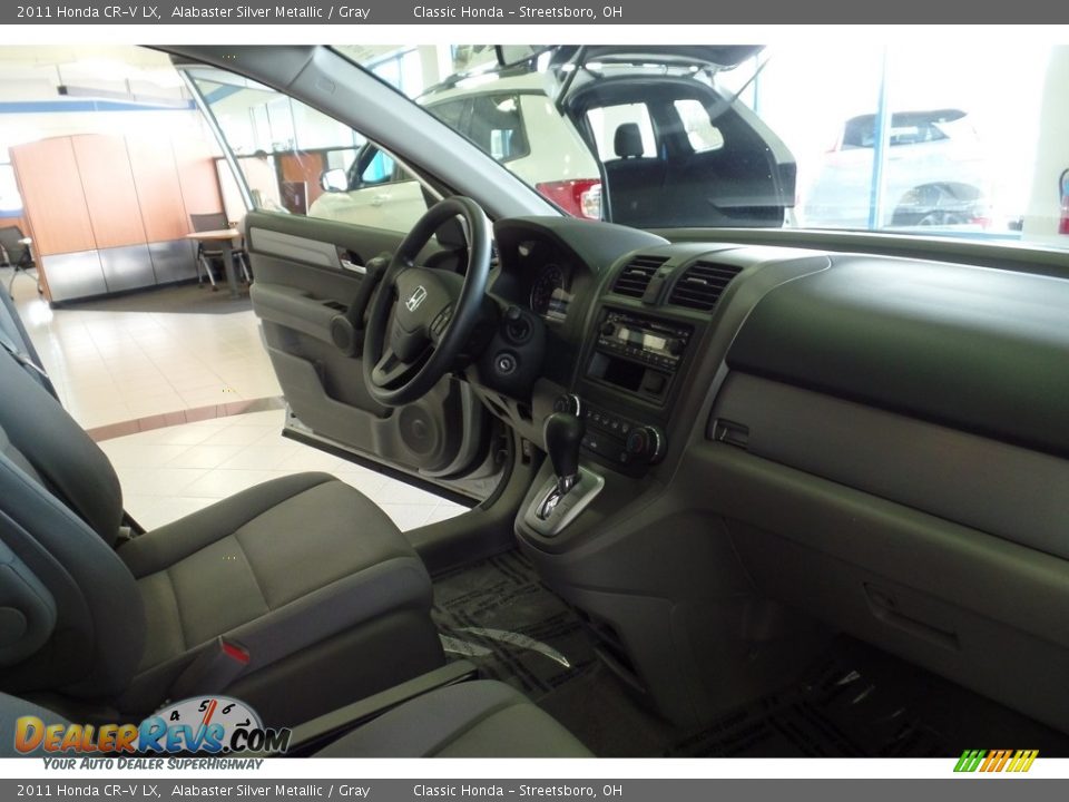 2011 Honda CR-V LX Alabaster Silver Metallic / Gray Photo #18