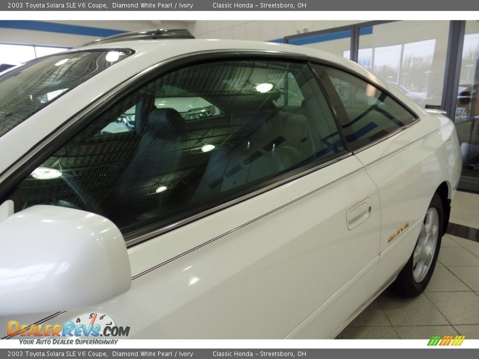 2003 Toyota Solara SLE V6 Coupe Diamond White Pearl / Ivory Photo #8