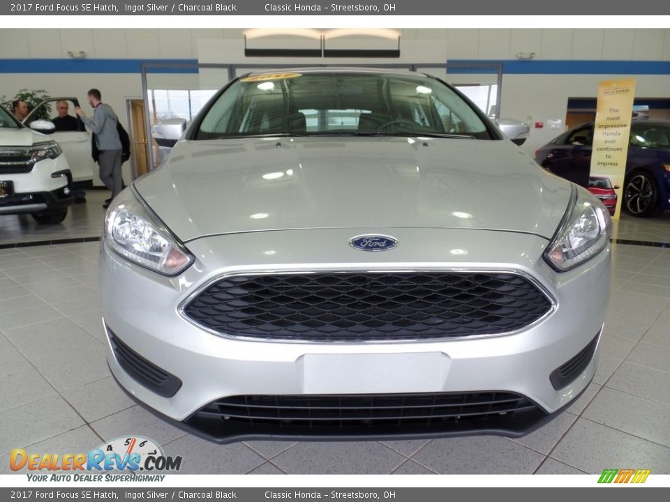2017 Ford Focus SE Hatch Ingot Silver / Charcoal Black Photo #13