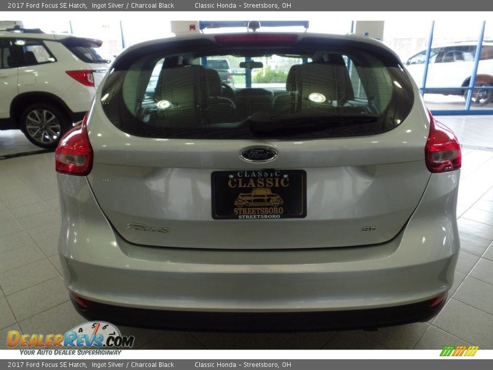 2017 Ford Focus SE Hatch Ingot Silver / Charcoal Black Photo #14