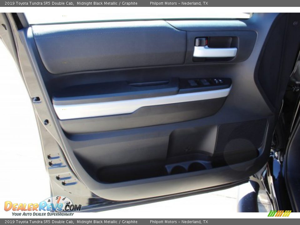 2019 Toyota Tundra SR5 Double Cab Midnight Black Metallic / Graphite Photo #9