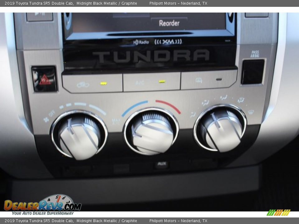 2019 Toyota Tundra SR5 Double Cab Midnight Black Metallic / Graphite Photo #12
