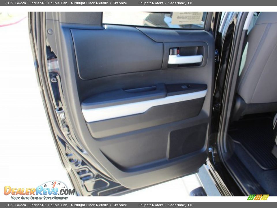 2019 Toyota Tundra SR5 Double Cab Midnight Black Metallic / Graphite Photo #15