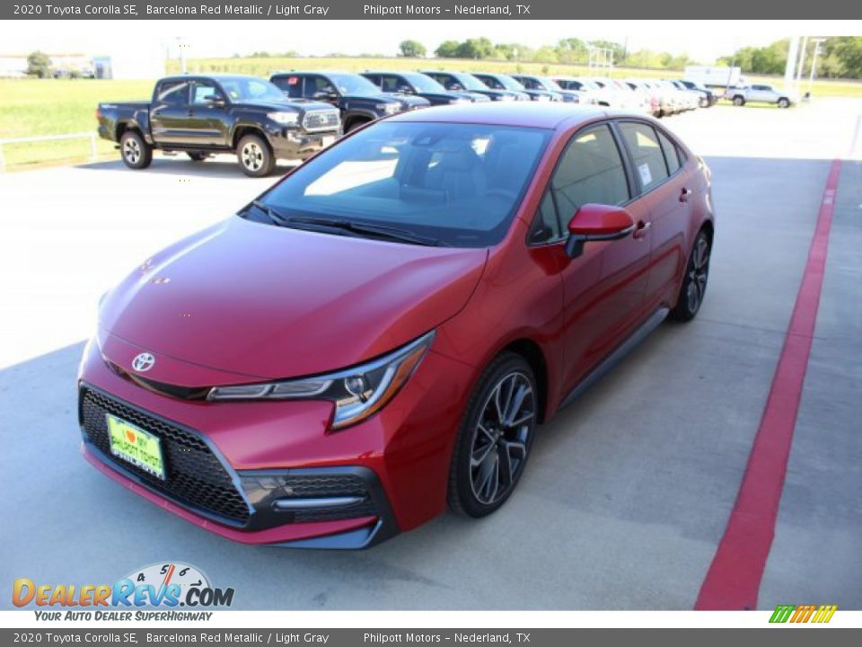 2020 Toyota Corolla SE Barcelona Red Metallic / Light Gray Photo #4