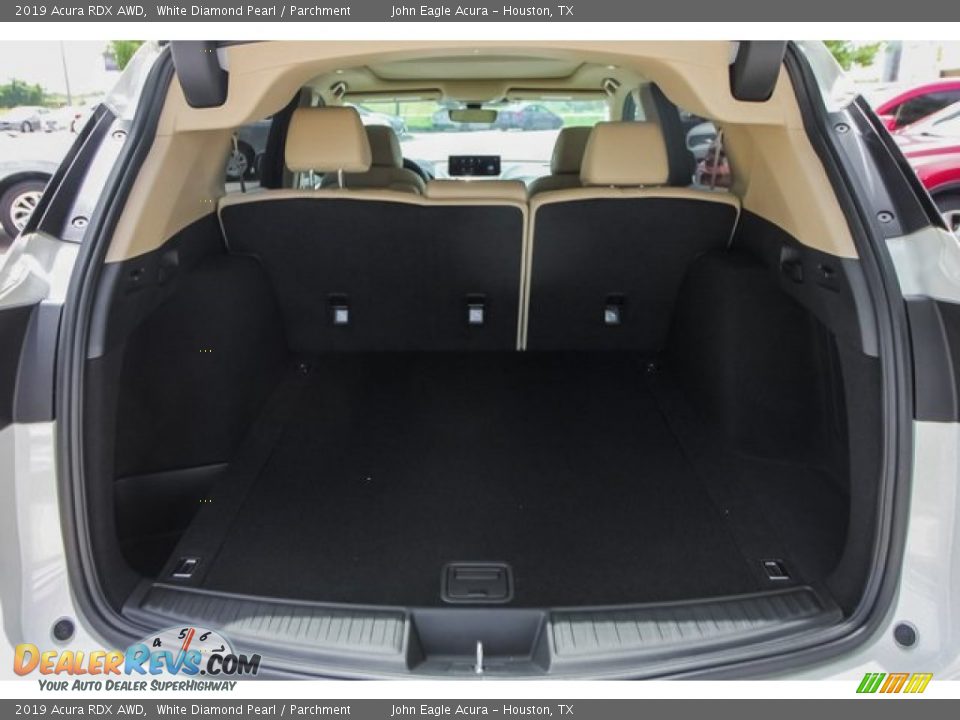 2019 Acura RDX AWD White Diamond Pearl / Parchment Photo #19