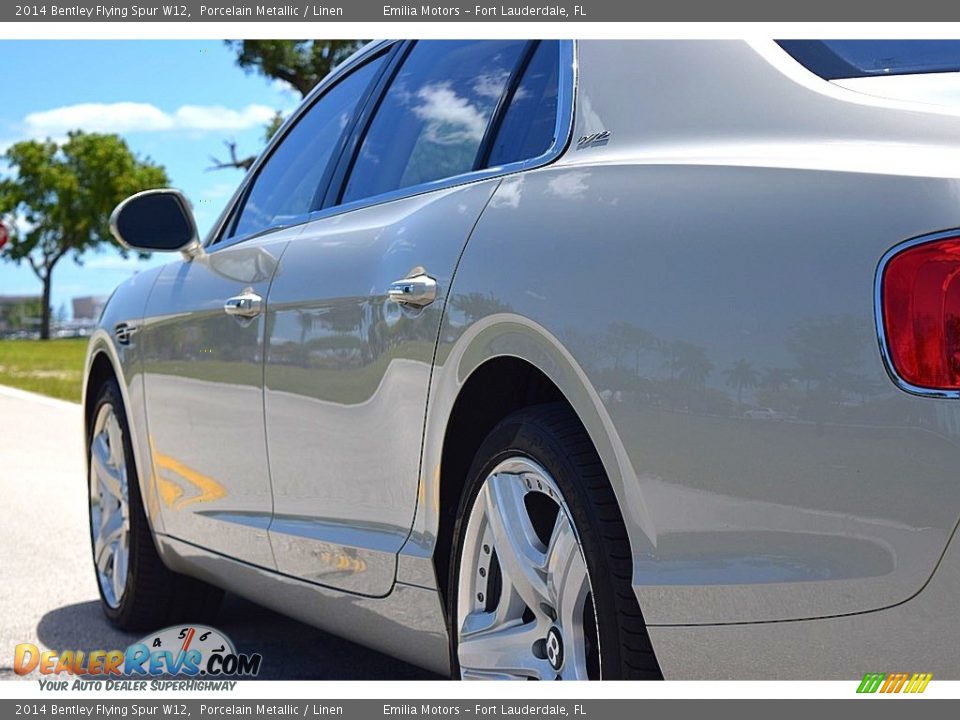 2014 Bentley Flying Spur W12 Porcelain Metallic / Linen Photo #6