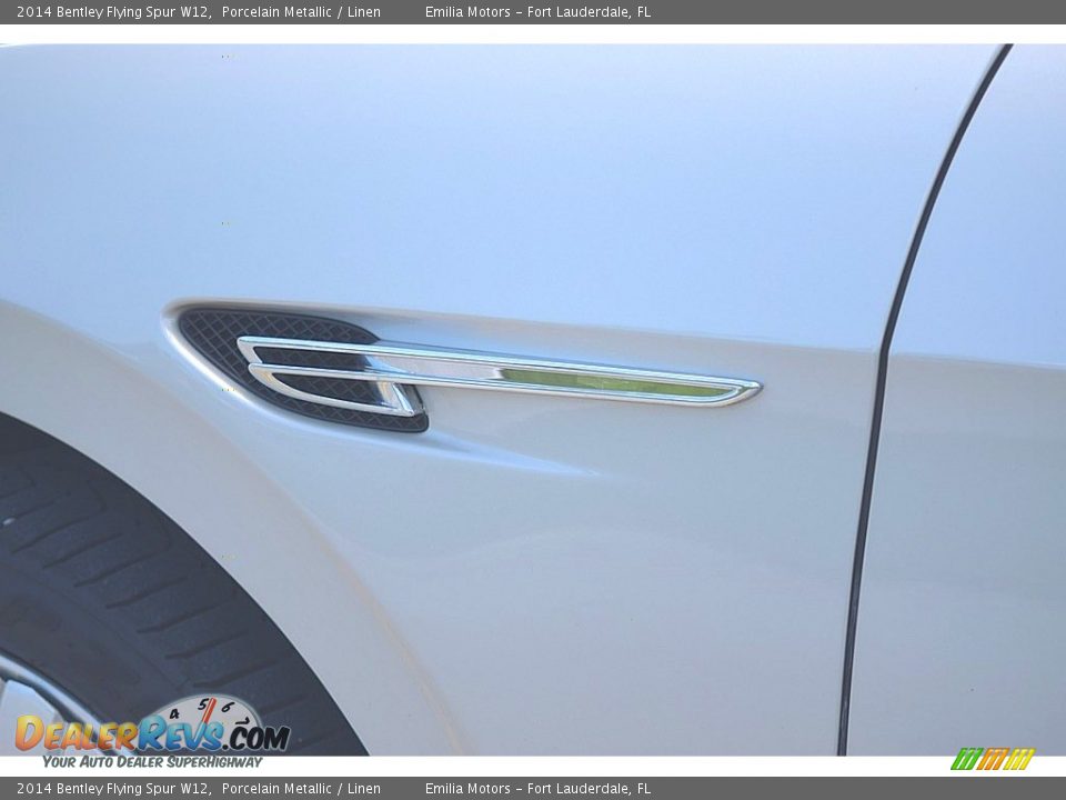2014 Bentley Flying Spur W12 Porcelain Metallic / Linen Photo #22