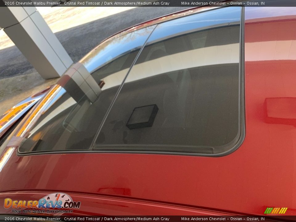 2016 Chevrolet Malibu Premier Crystal Red Tintcoat / Dark Atmosphere/Medium Ash Gray Photo #10