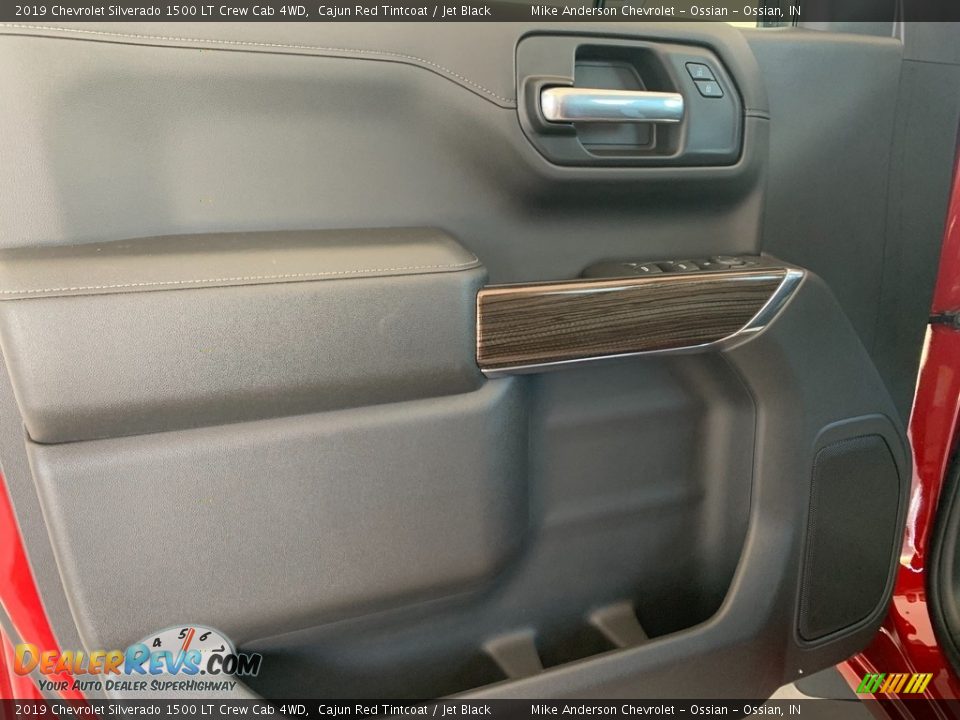 2019 Chevrolet Silverado 1500 LT Crew Cab 4WD Cajun Red Tintcoat / Jet Black Photo #15