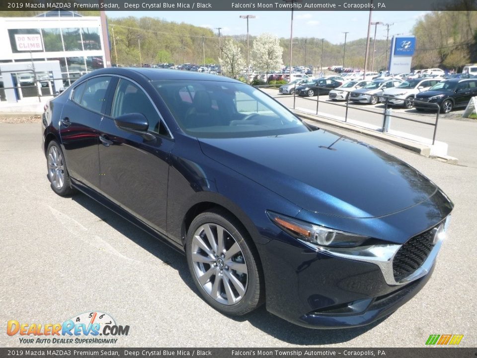 Front 3/4 View of 2019 Mazda MAZDA3 Premium Sedan Photo #3