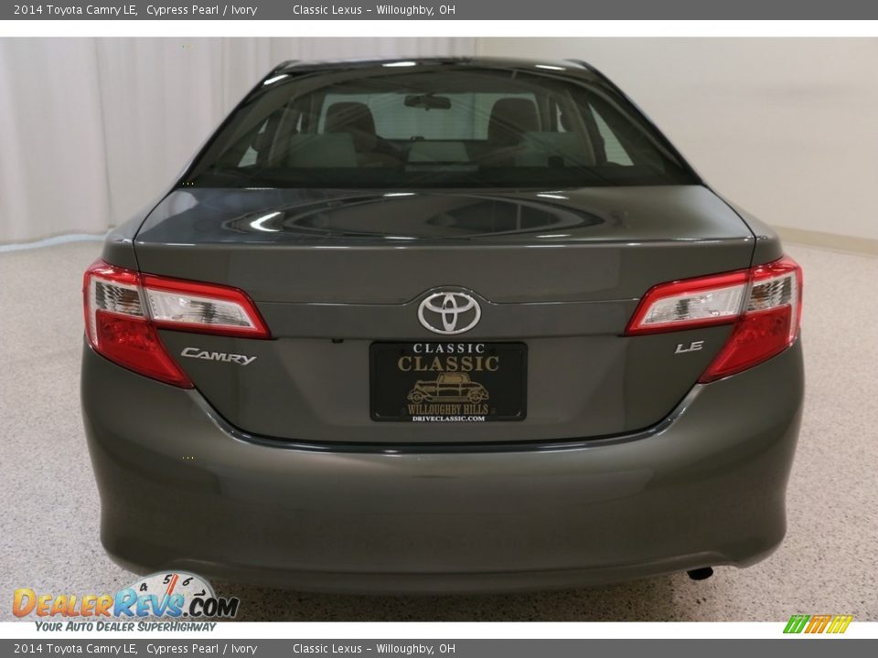 2014 Toyota Camry LE Cypress Pearl / Ivory Photo #16