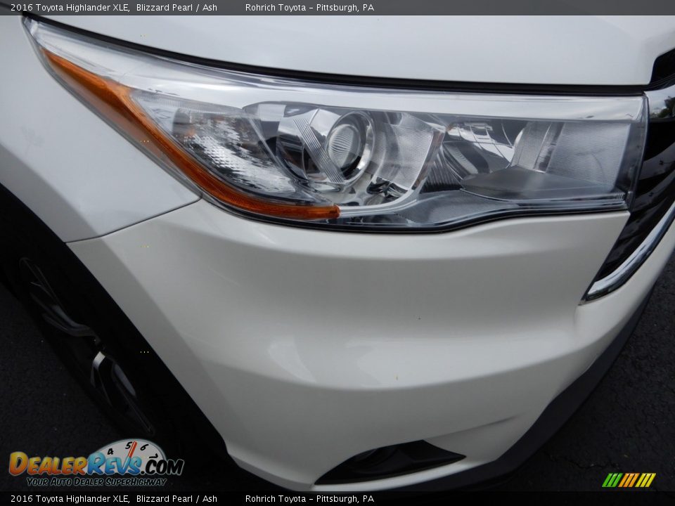 2016 Toyota Highlander XLE Blizzard Pearl / Ash Photo #14