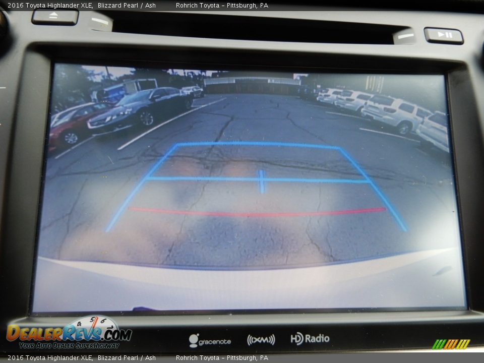 2016 Toyota Highlander XLE Blizzard Pearl / Ash Photo #25