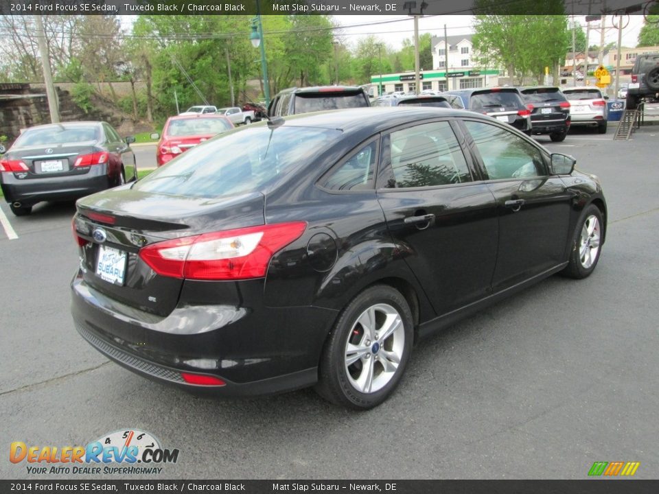 2014 Ford Focus SE Sedan Tuxedo Black / Charcoal Black Photo #6