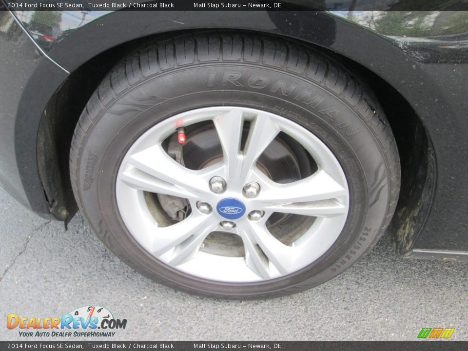 2014 Ford Focus SE Sedan Tuxedo Black / Charcoal Black Photo #22