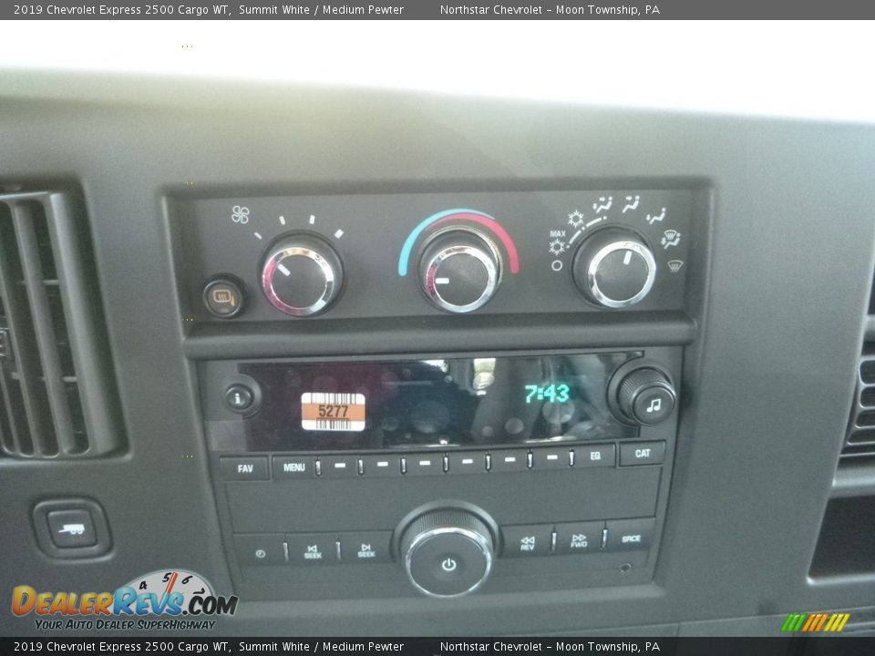 2019 Chevrolet Express 2500 Cargo WT Summit White / Medium Pewter Photo #17