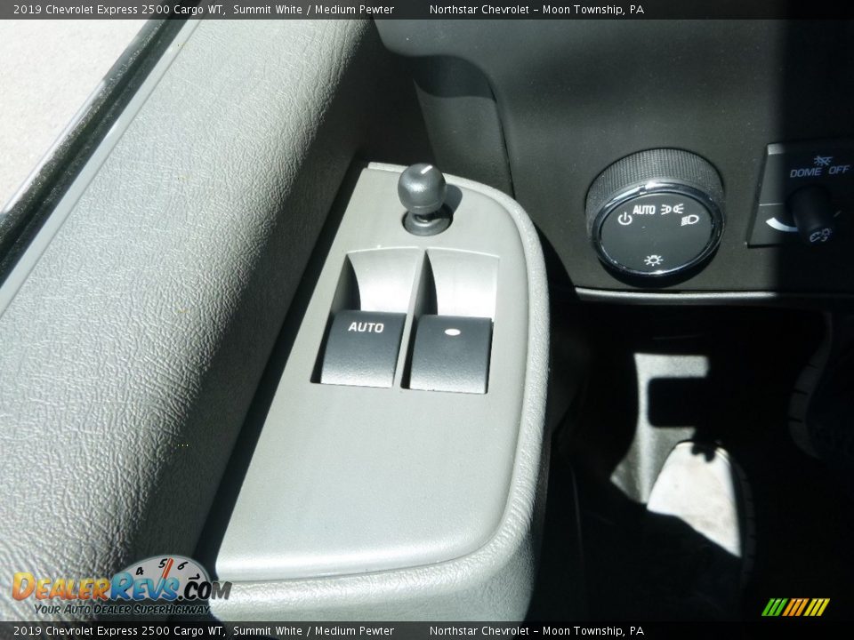2019 Chevrolet Express 2500 Cargo WT Summit White / Medium Pewter Photo #20