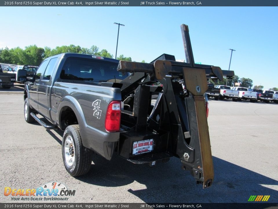 2016 Ford F250 Super Duty XL Crew Cab 4x4 Ingot Silver Metallic / Steel Photo #3