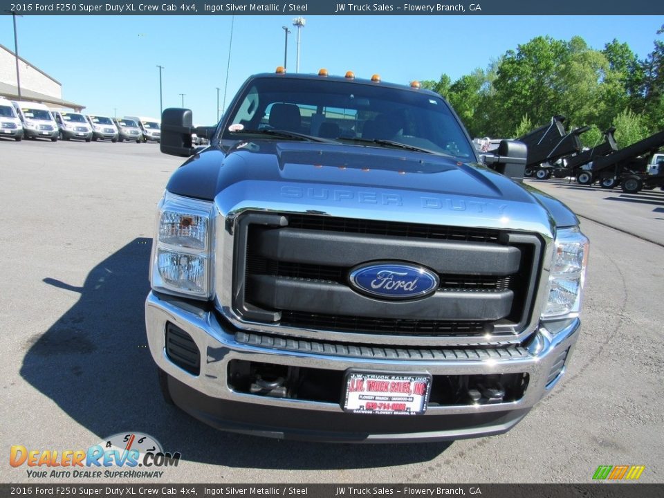 2016 Ford F250 Super Duty XL Crew Cab 4x4 Ingot Silver Metallic / Steel Photo #8