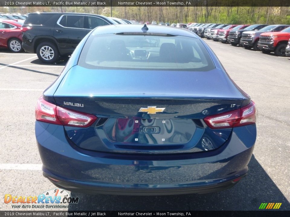 2019 Chevrolet Malibu LT Pacific Blue Metallic / Jet Black Photo #4