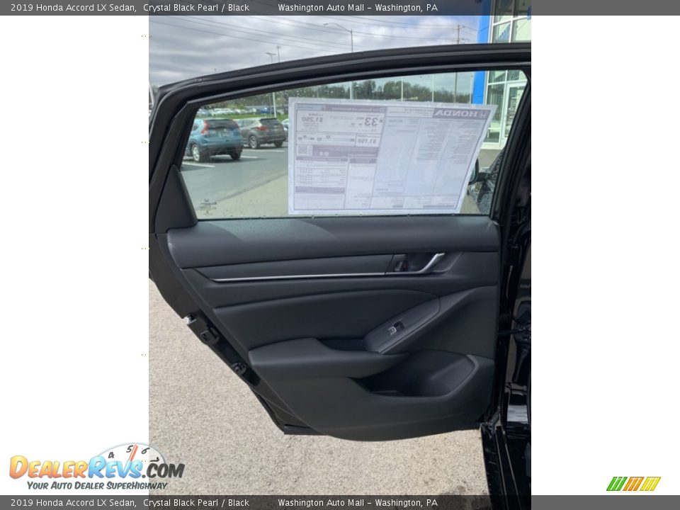 2019 Honda Accord LX Sedan Crystal Black Pearl / Black Photo #16