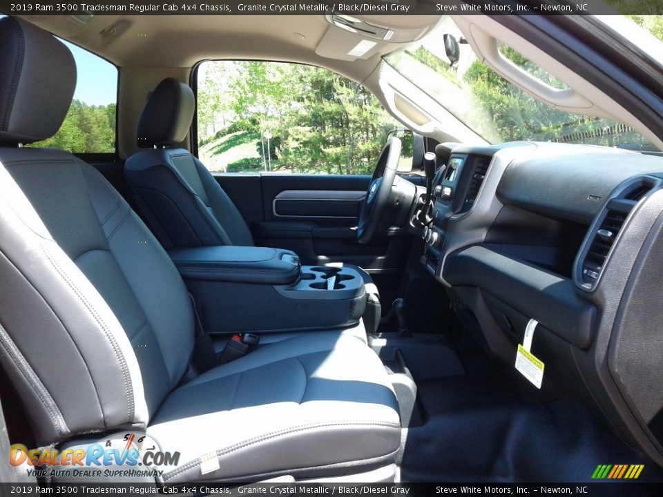 2019 Ram 3500 Tradesman Regular Cab 4x4 Chassis Granite Crystal Metallic / Black/Diesel Gray Photo #13