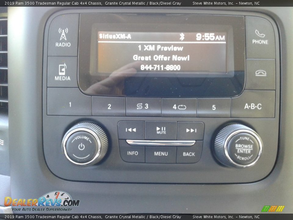 2019 Ram 3500 Tradesman Regular Cab 4x4 Chassis Granite Crystal Metallic / Black/Diesel Gray Photo #18