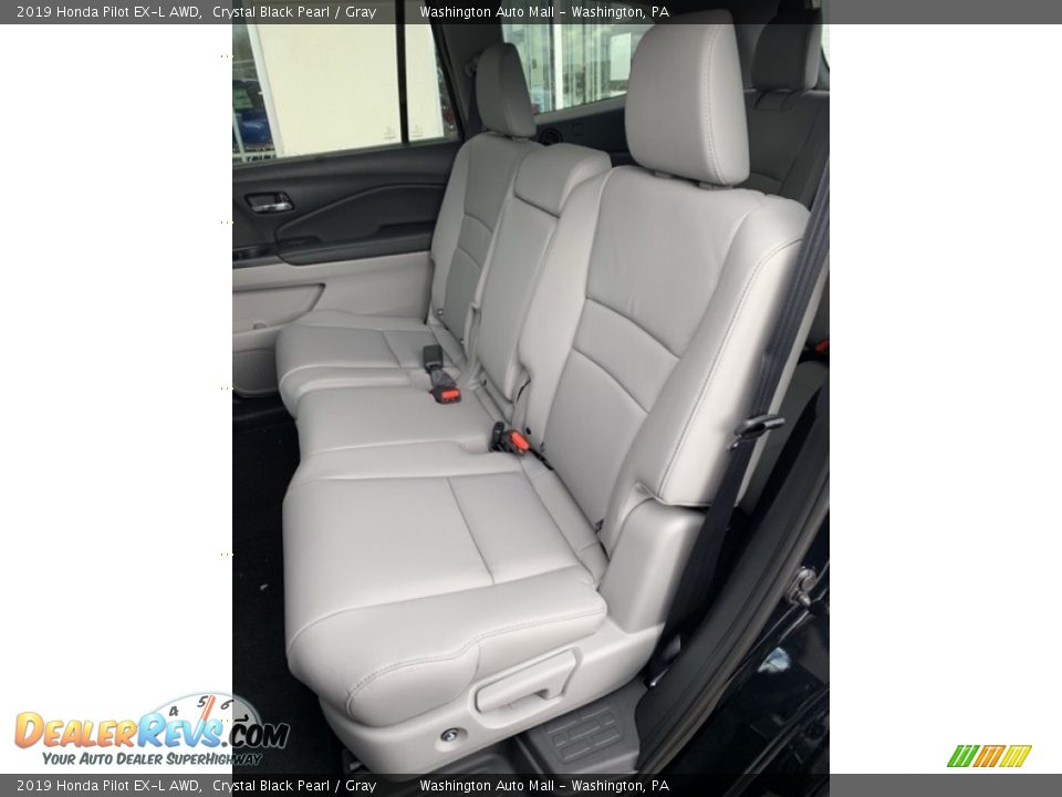 2019 Honda Pilot EX-L AWD Crystal Black Pearl / Gray Photo #18