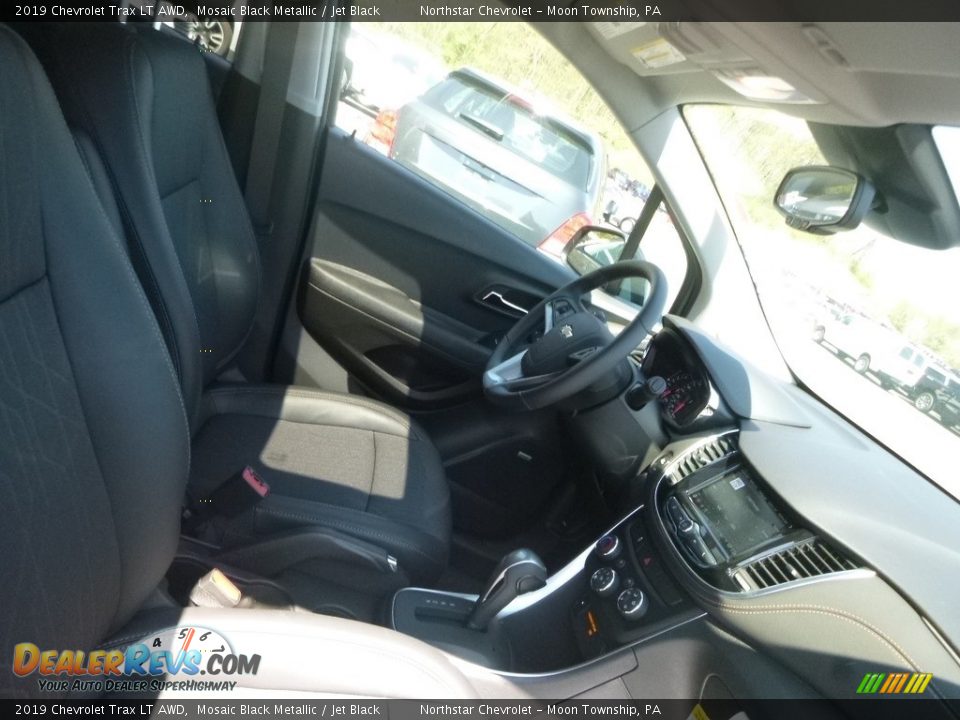 2019 Chevrolet Trax LT AWD Mosaic Black Metallic / Jet Black Photo #10