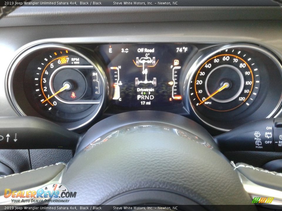 2019 Jeep Wrangler Unlimited Sahara 4x4 Black / Black Photo #18