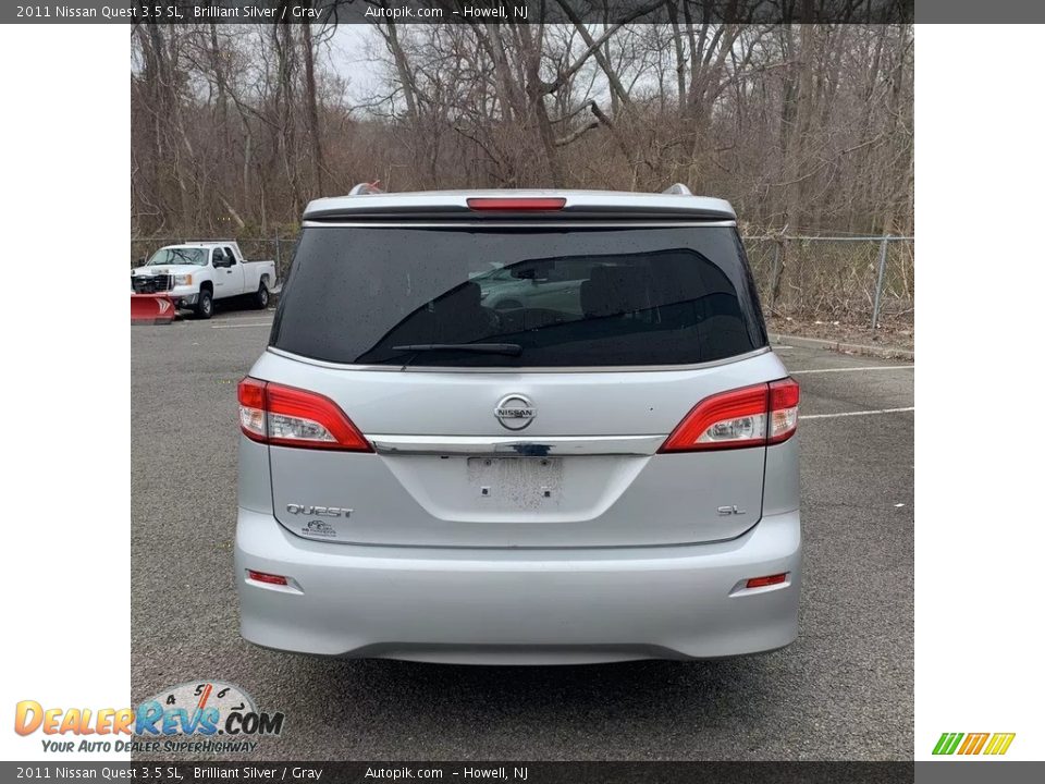 2011 Nissan Quest 3.5 SL Brilliant Silver / Gray Photo #4