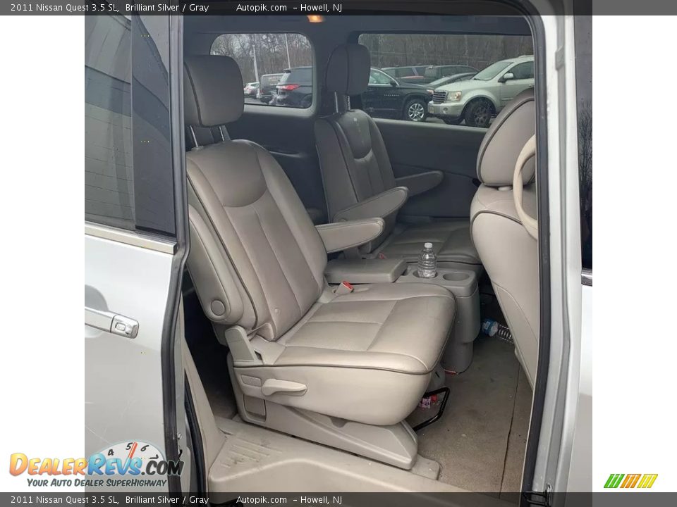 2011 Nissan Quest 3.5 SL Brilliant Silver / Gray Photo #12