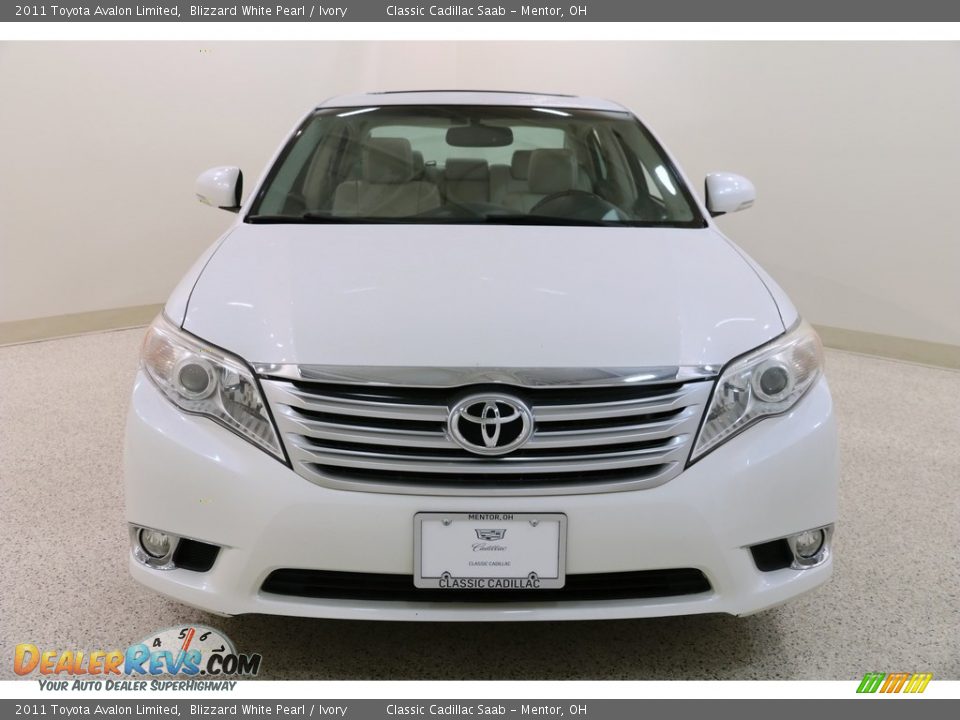 2011 Toyota Avalon Limited Blizzard White Pearl / Ivory Photo #2