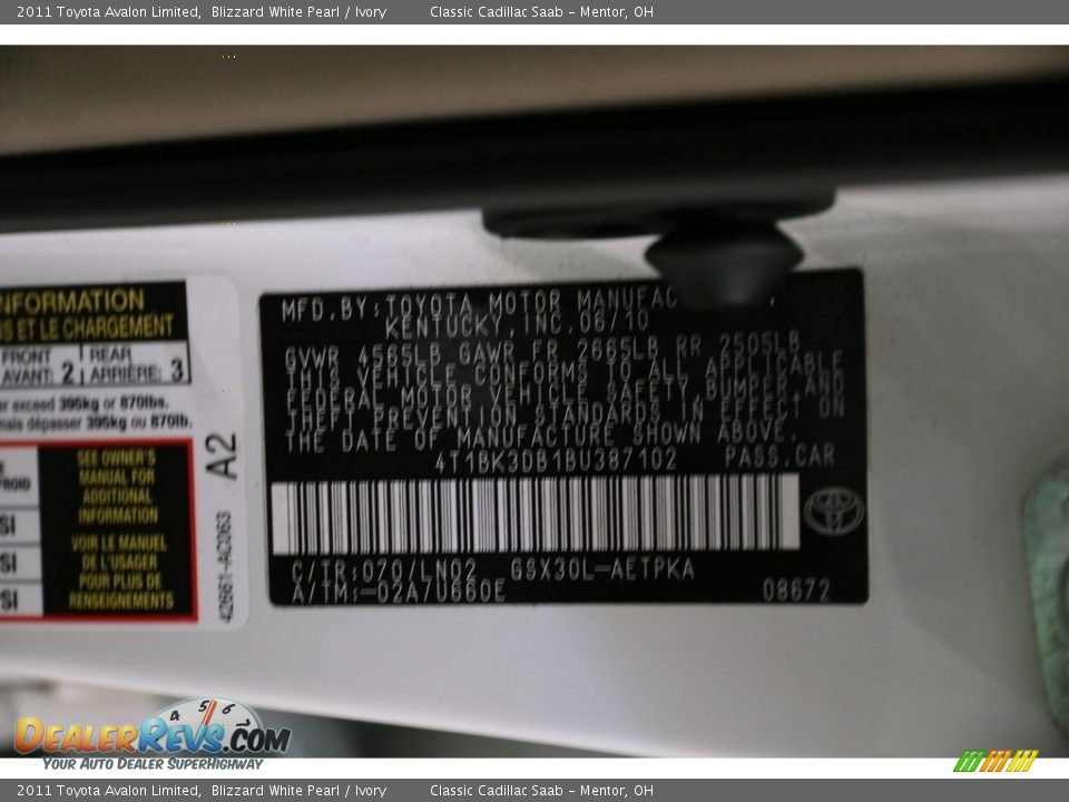 2011 Toyota Avalon Limited Blizzard White Pearl / Ivory Photo #20