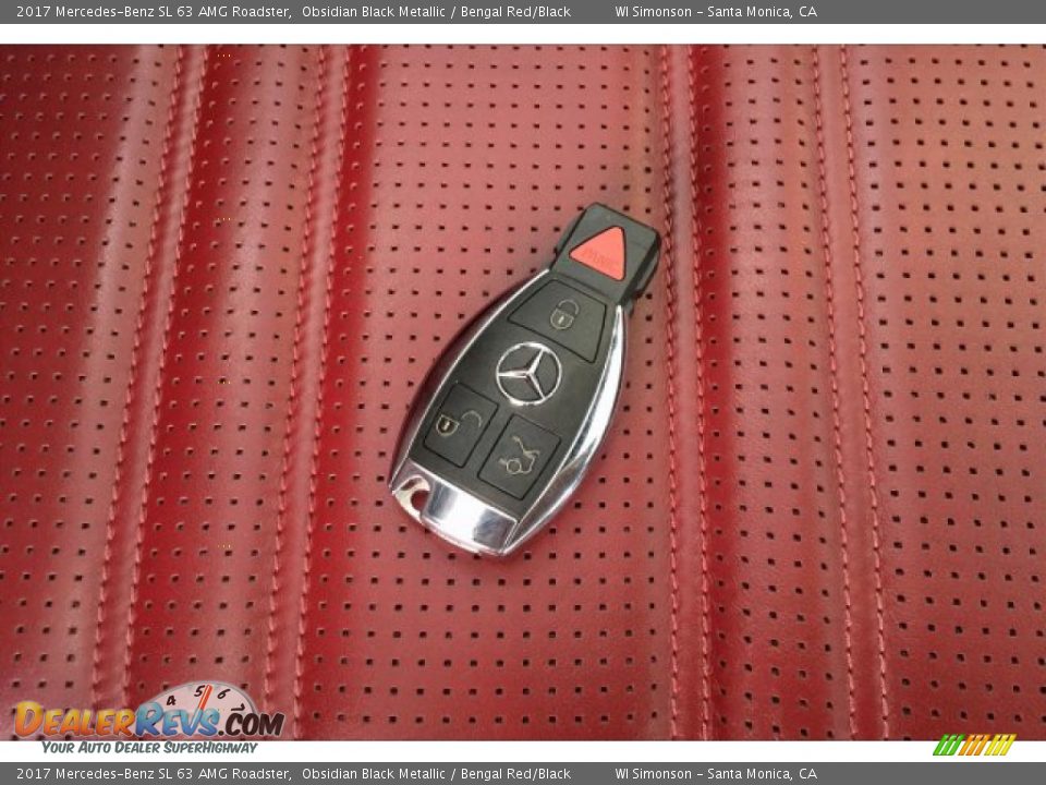 Keys of 2017 Mercedes-Benz SL 63 AMG Roadster Photo #11
