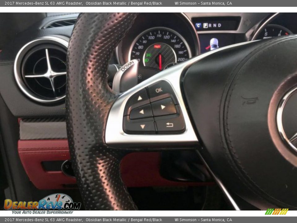2017 Mercedes-Benz SL 63 AMG Roadster Steering Wheel Photo #16