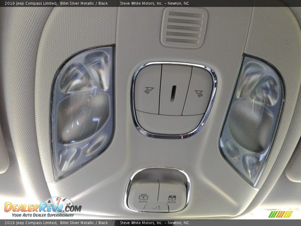 2019 Jeep Compass Limited Billet Silver Metallic / Black Photo #27