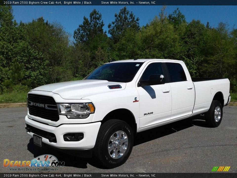 2019 Ram 2500 Bighorn Crew Cab 4x4 Bright White / Black Photo #2