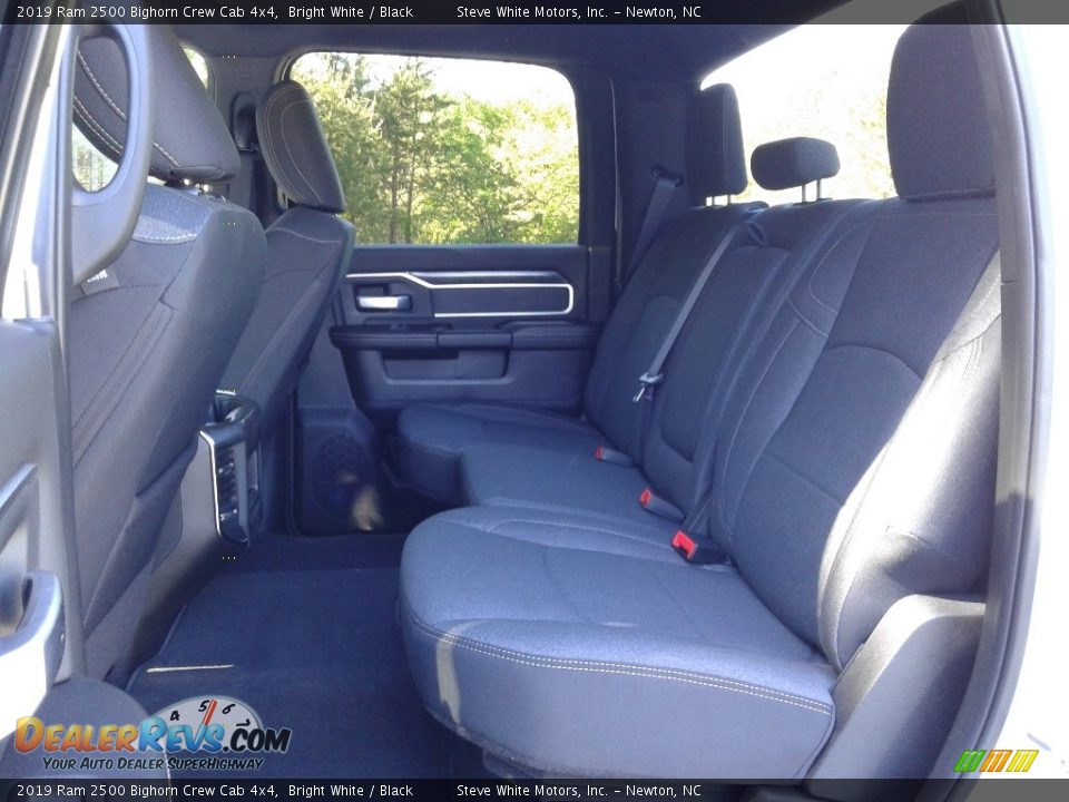 2019 Ram 2500 Bighorn Crew Cab 4x4 Bright White / Black Photo #11
