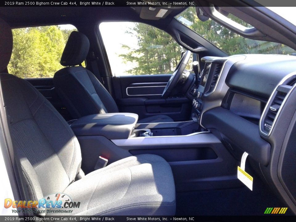 2019 Ram 2500 Bighorn Crew Cab 4x4 Bright White / Black Photo #15