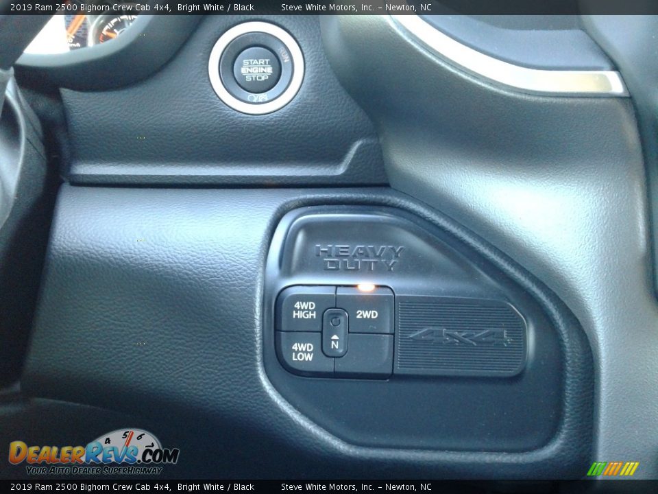 2019 Ram 2500 Bighorn Crew Cab 4x4 Bright White / Black Photo #26