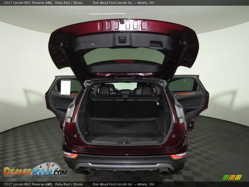 2017 Lincoln MKC Reserve AWD Ruby Red / Ebony Photo #9