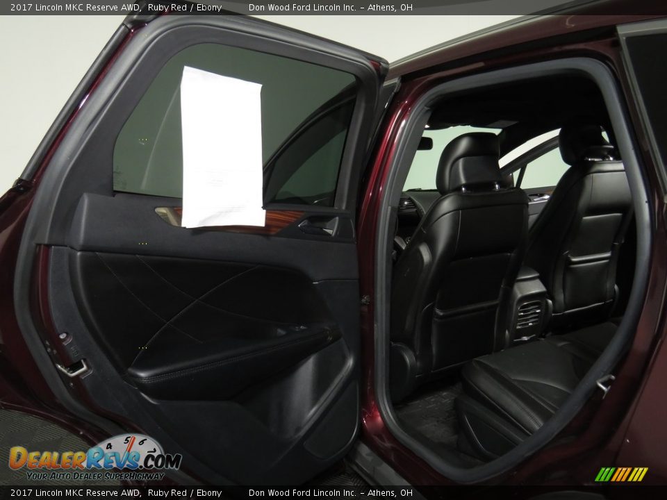 2017 Lincoln MKC Reserve AWD Ruby Red / Ebony Photo #25