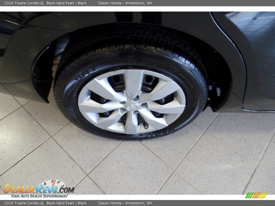 2016 Toyota Corolla LE Black Sand Pearl / Black Photo #6