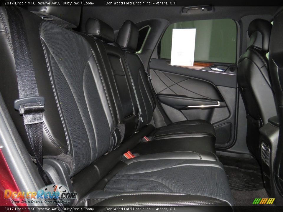 2017 Lincoln MKC Reserve AWD Ruby Red / Ebony Photo #28